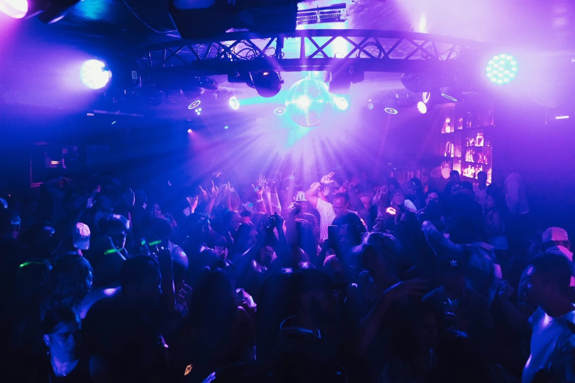 The Valencia Room Thursday — Good Vibezz Thursdays